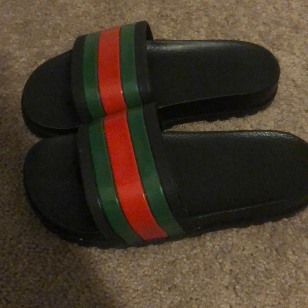GUCCI slides
